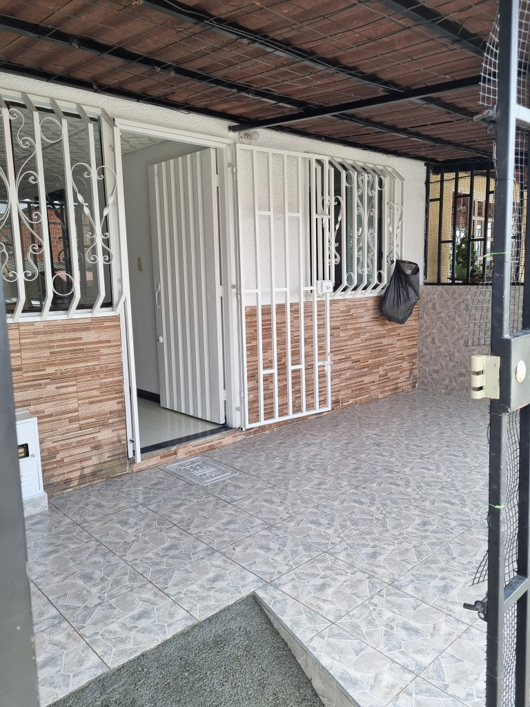 CASA PARA VENTA EN ARMENIA