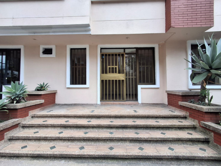 LOCAL COMERCIAL PARA RENTA EN ARMENIA