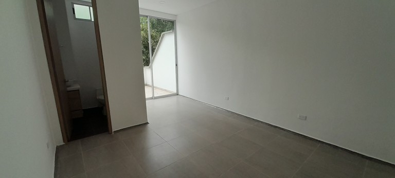 Oficina en ARMENIA, LOS PROFESIONALES (Ref: 12487)