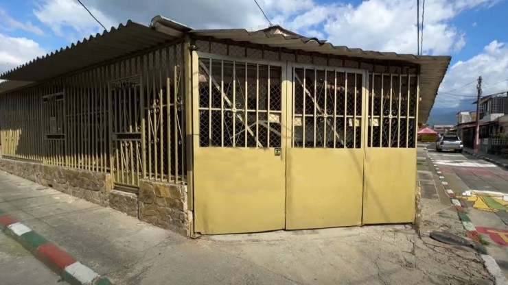 CASA PARA VENTA EN ARMENIA