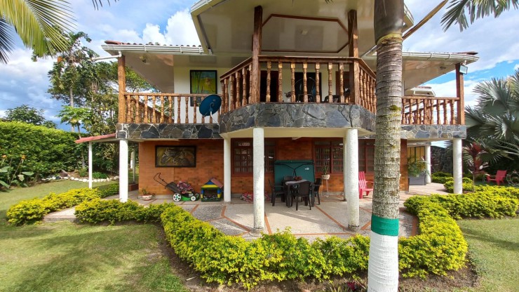 CASA CAMPESTRE PARA VENTA EN ARMENIA