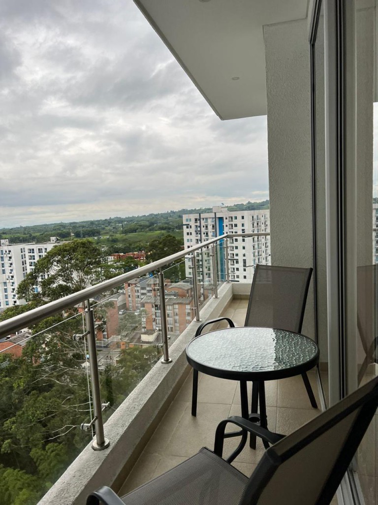 Apartamento en ARMENIA, LOS PROFESIONALES (Ref: 12335)