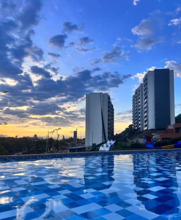 Apartamento en DOSQUEBRADAS, DOSQUEBRADAS (Ref: 12853)