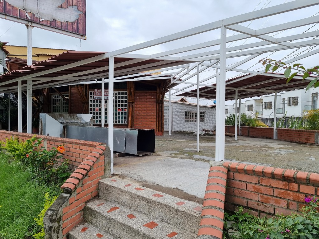 Casa en ARMENIA, AVENIDA CENTENARIO (Ref: 12649)