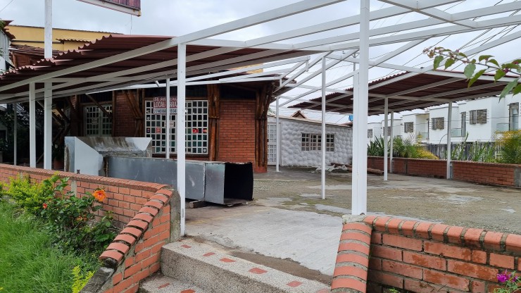 CASA COMERCIAL PARA VENTA EN ARMENIA