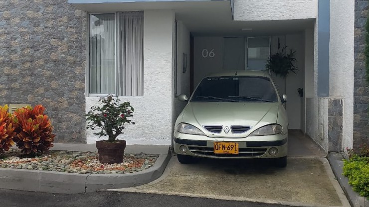 CASA PARA VENTA EN ARMENIA