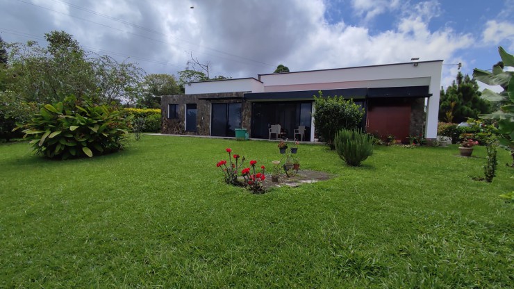 CASA CAMPESTRE PARA VENTA EN CIRCASIA