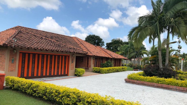 CASA CAMPESTRE PARA VENTA EN QUIMBAYA