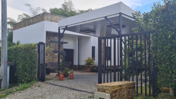 CASA CAMPESTRE PARA VENTA EN ARMENIA