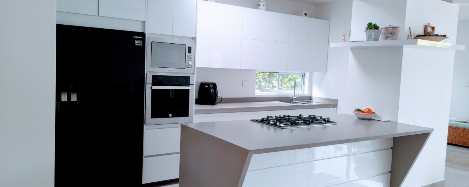 4 Bedrooms Bedrooms, ,6 BathroomsBathrooms,Casa campestre,Venta,2220
