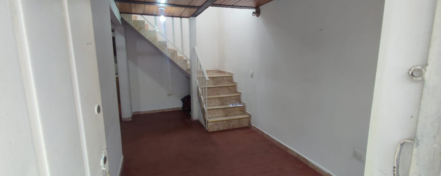 3 Bedrooms Bedrooms, ,2 BathroomsBathrooms,Casa,Venta,2251