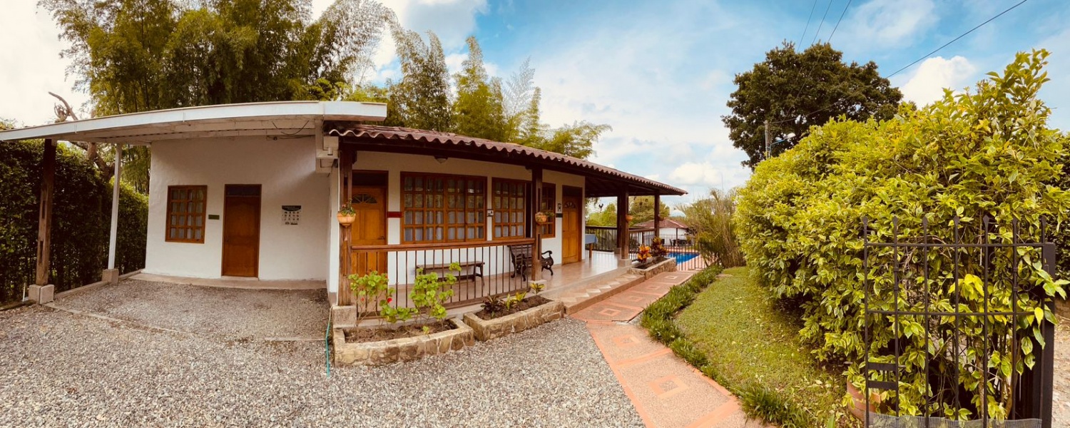 10 Bedrooms Bedrooms, ,9 BathroomsBathrooms,Finca,Venta,2393