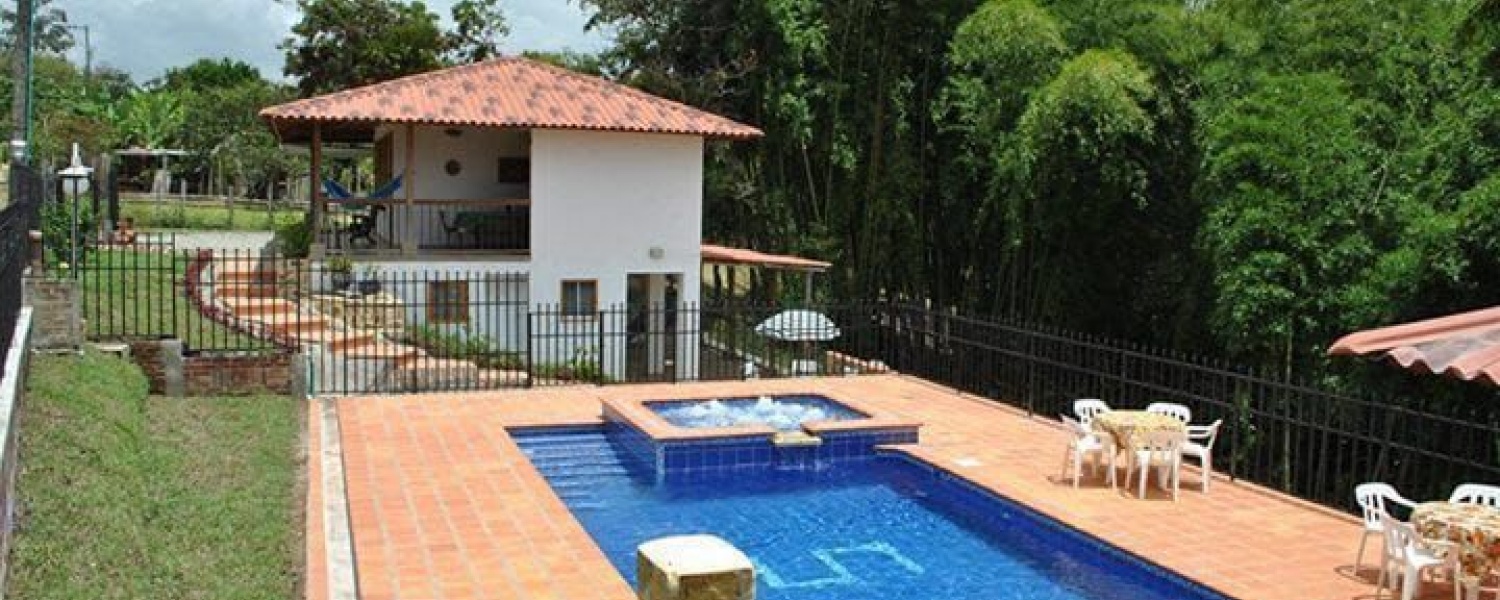 10 Bedrooms Bedrooms, ,9 BathroomsBathrooms,Finca,Venta,2393