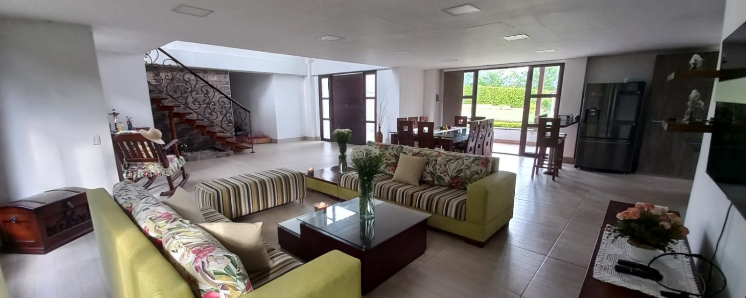 6 Bedrooms Bedrooms, ,6 BathroomsBathrooms,Casa campestre,Venta,2477