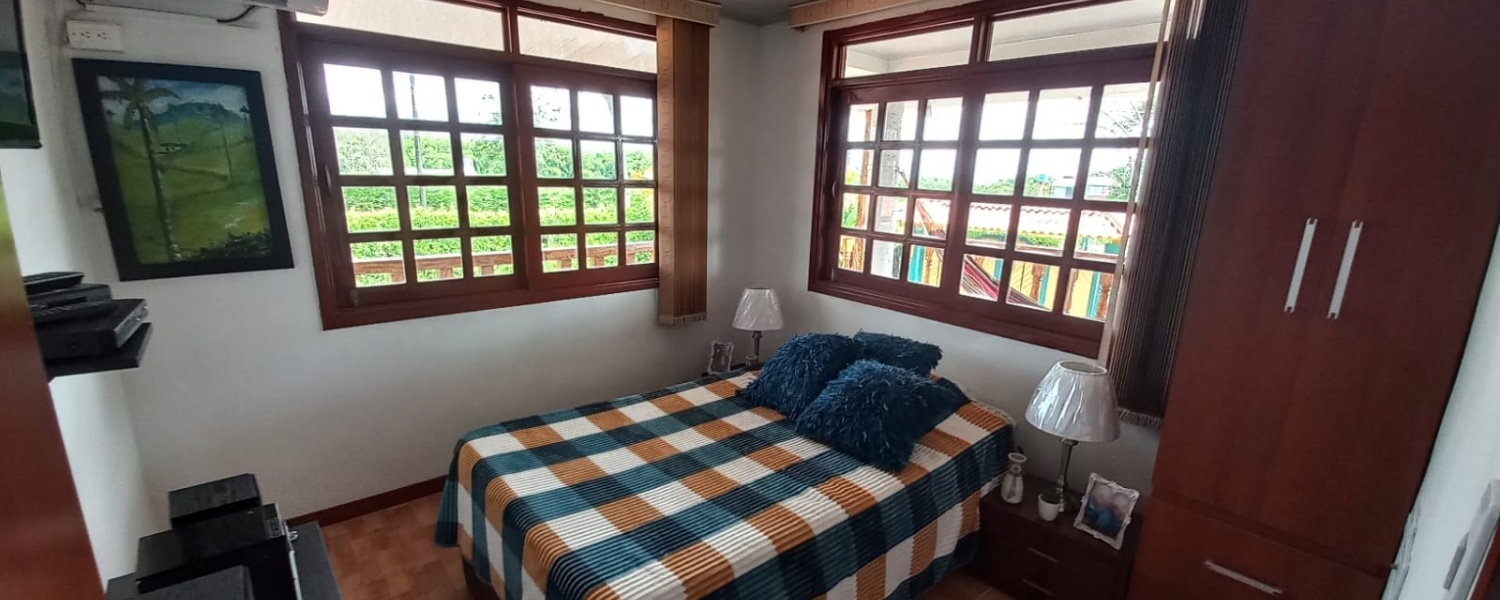6 Bedrooms Bedrooms, ,4 BathroomsBathrooms,Casa campestre,Venta,2487