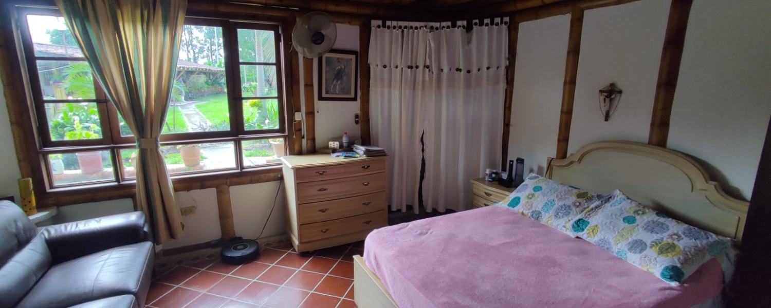 4 Bedrooms Bedrooms, ,4 BathroomsBathrooms,Lote,Venta,2549