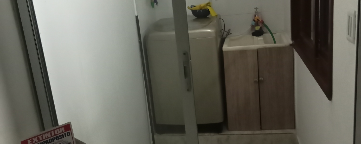 11 Bedrooms Bedrooms, ,9 BathroomsBathrooms,Casa,Venta,2639
