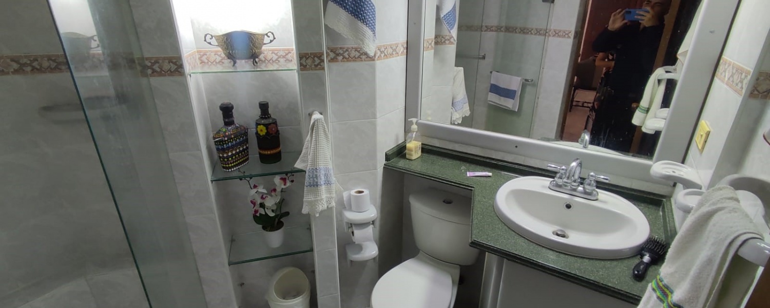 4 Bedrooms Bedrooms, ,3 BathroomsBathrooms,Apartamento,Venta,2719