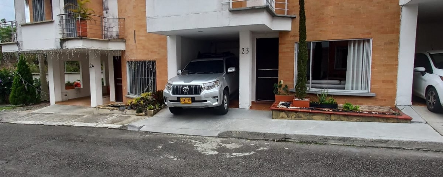 5 Bedrooms Bedrooms, ,4 BathroomsBathrooms,Casa,Venta,2741