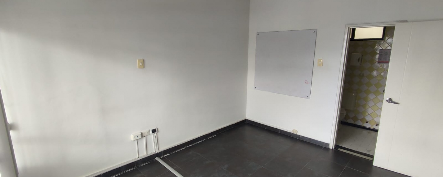 1 Dormitorio Bedrooms, ,1 BañoBathrooms,Oficina,Renta,2807