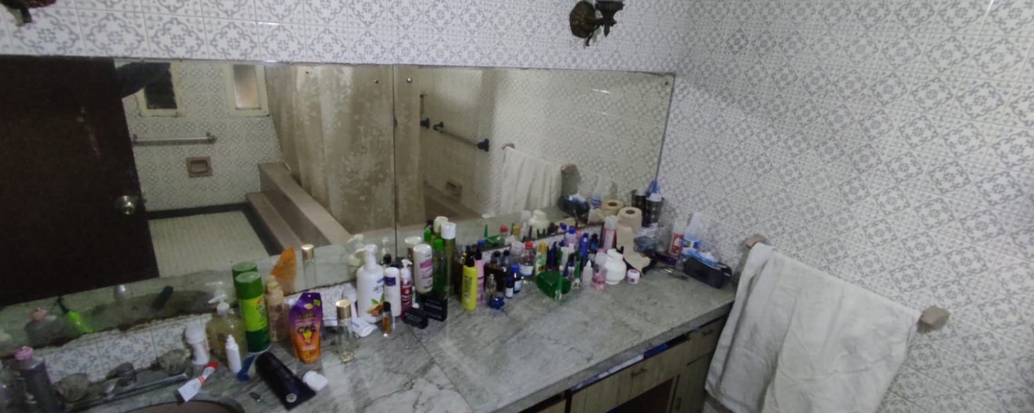 6 Bedrooms Bedrooms, ,2 BathroomsBathrooms,Casa,Venta,2808