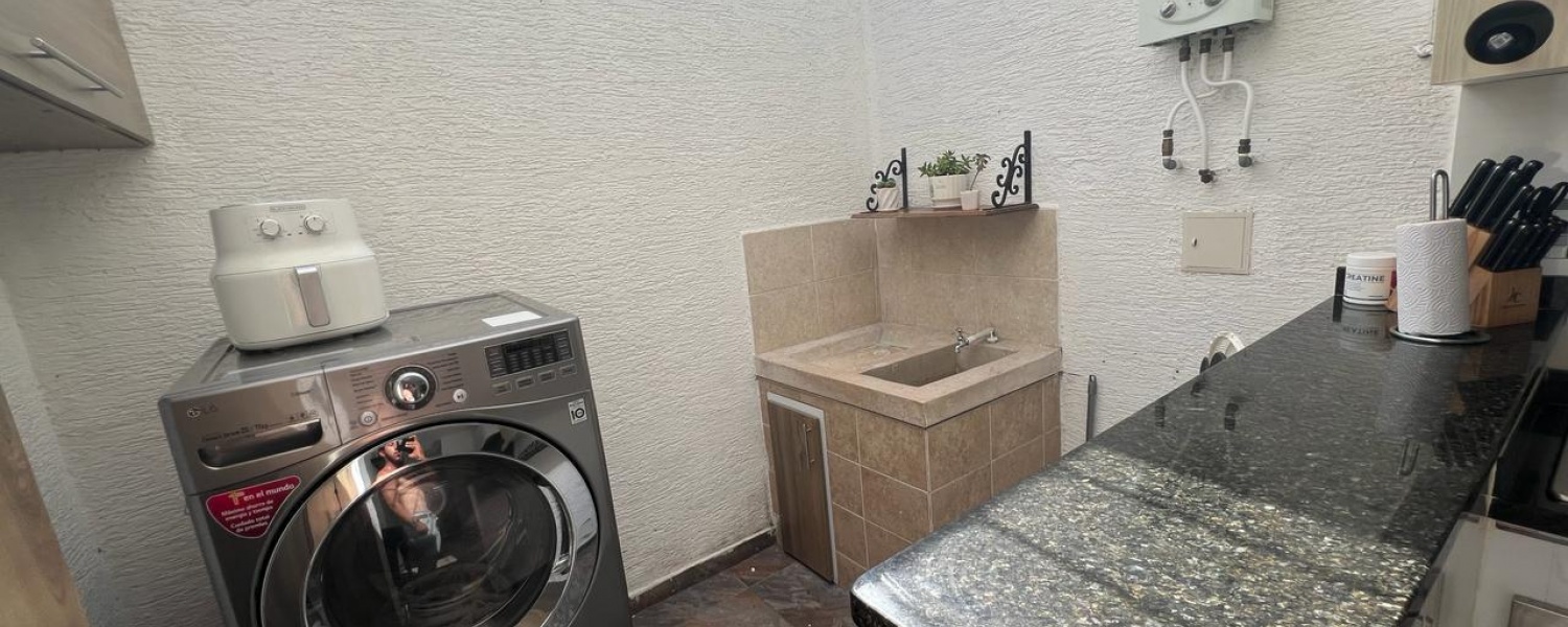 3 Bedrooms Bedrooms, ,3 BathroomsBathrooms,Casa,Venta,2814