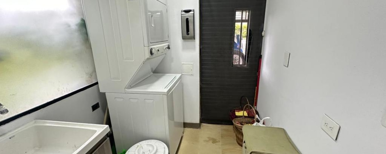 3 Bedrooms Bedrooms, ,3 BathroomsBathrooms,Casa campestre,Venta,2815