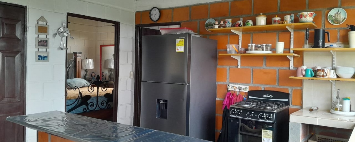 9 Bedrooms Bedrooms, ,5 BathroomsBathrooms,Finca,Venta,2827