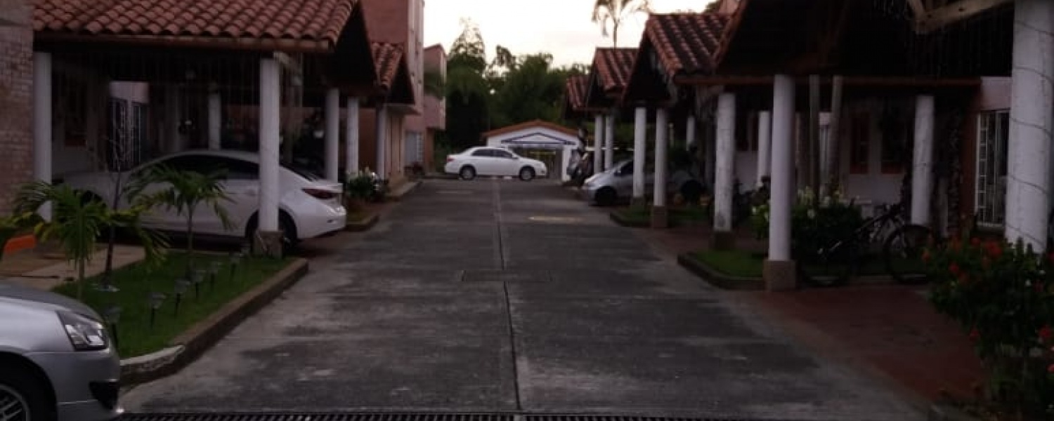 3 Bedrooms Bedrooms, ,3 BathroomsBathrooms,Casa,Venta,2923