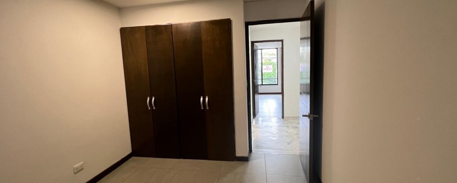 4 Bedrooms Bedrooms, ,3 BathroomsBathrooms,Apartamento,Venta,2943
