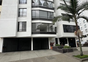 4 Bedrooms Bedrooms, ,3 BathroomsBathrooms,Apartamento,Venta,2943