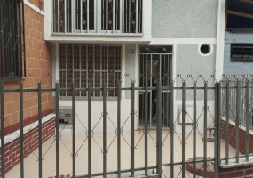 3 Bedrooms Bedrooms, ,2 BathroomsBathrooms,Casa,Venta,2946