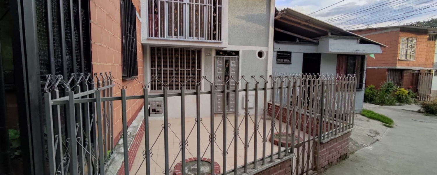 3 Bedrooms Bedrooms, ,2 BathroomsBathrooms,Casa,Venta,2946