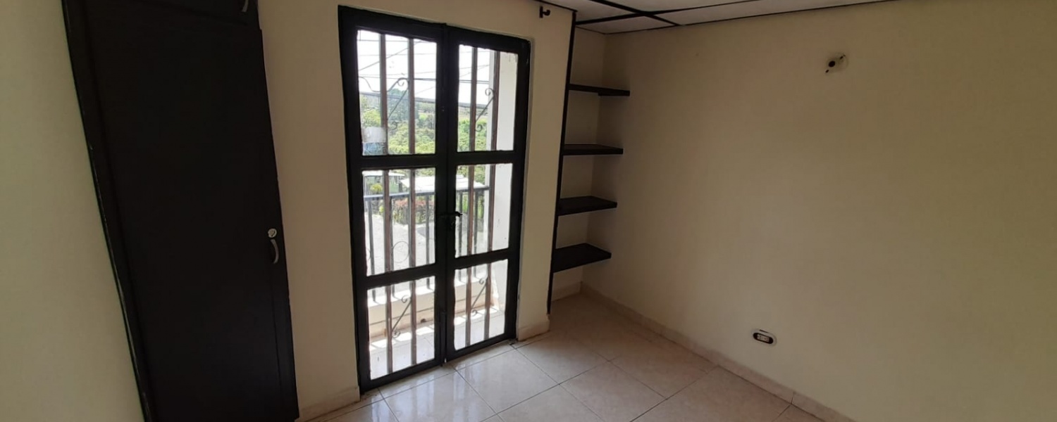 3 Bedrooms Bedrooms, ,2 BathroomsBathrooms,Casa,Venta,2966