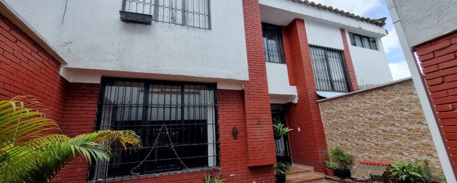 5 Bedrooms Bedrooms, ,3 BathroomsBathrooms,Casa,Venta,2968