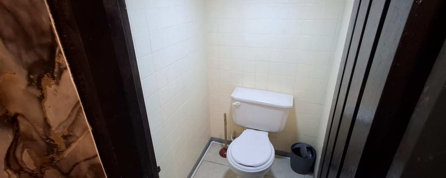 1 Dormitorio Bedrooms, ,4 BathroomsBathrooms,Local,Renta,2992