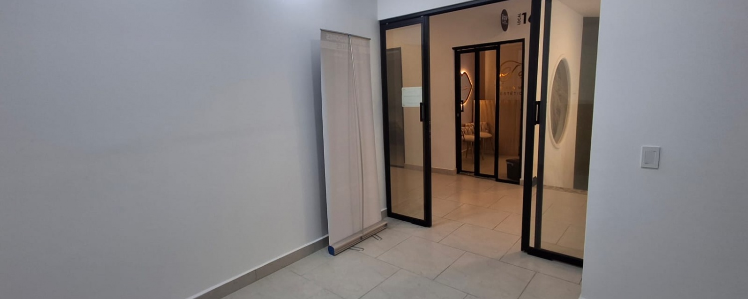 1 Dormitorio Bedrooms, ,Local,Renta,3002