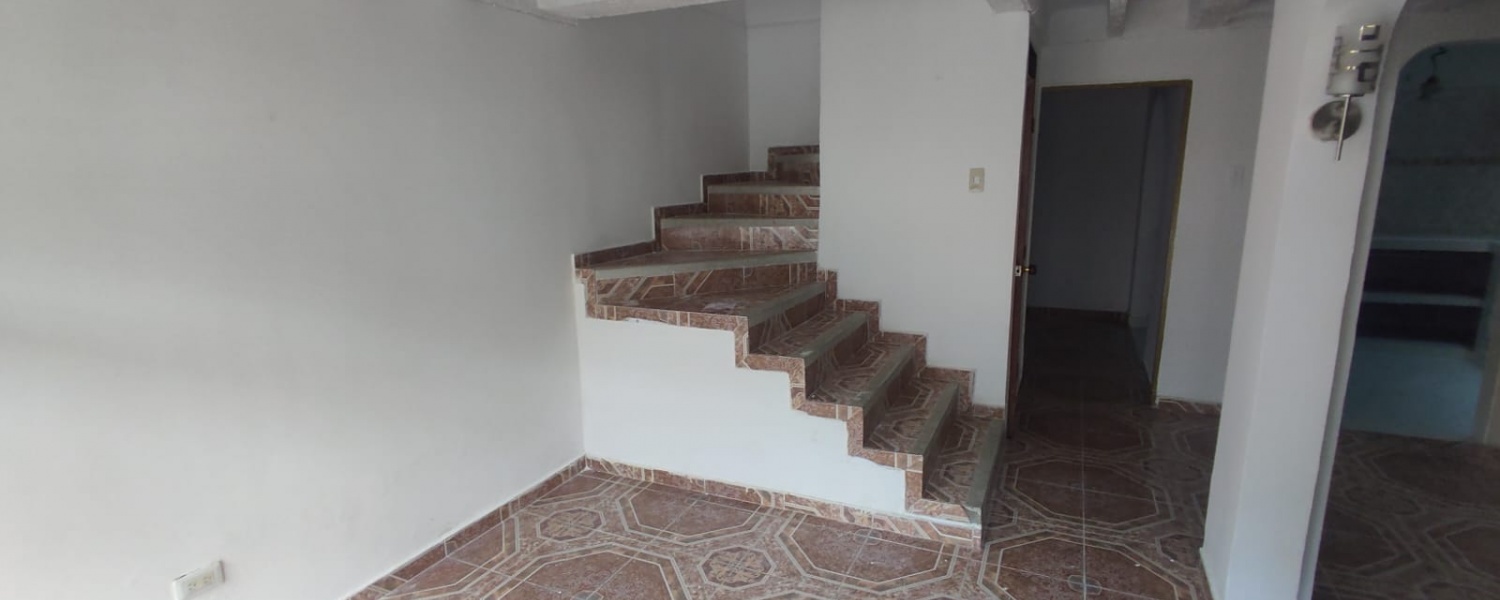 3 Bedrooms Bedrooms, ,2 BathroomsBathrooms,Casa,Venta,3005