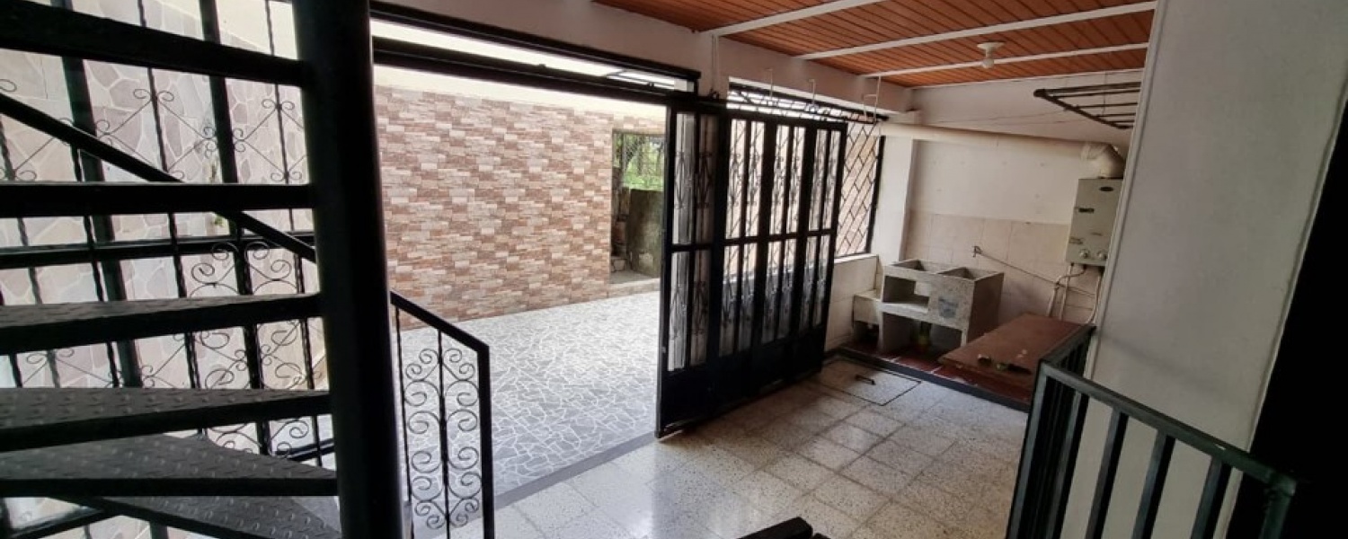 5 Bedrooms Bedrooms, ,3 BathroomsBathrooms,Casa,Renta,3011