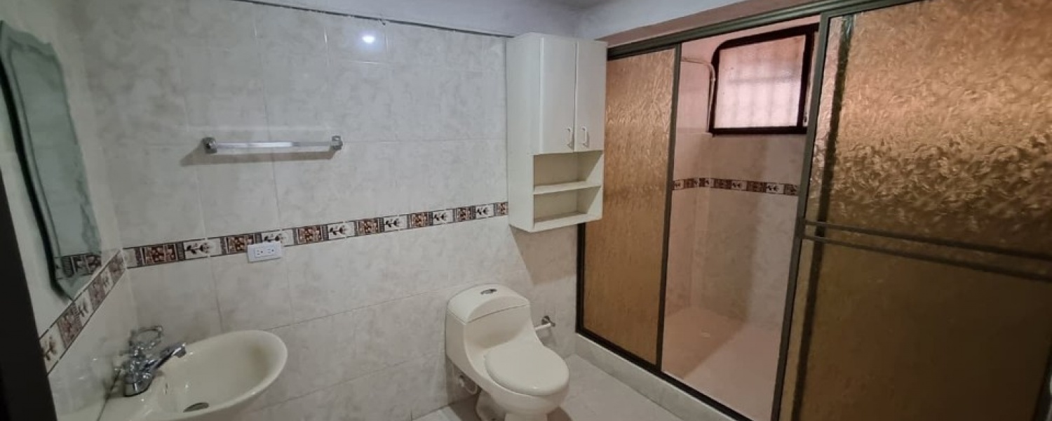 5 Bedrooms Bedrooms, ,3 BathroomsBathrooms,Casa,Renta,3011