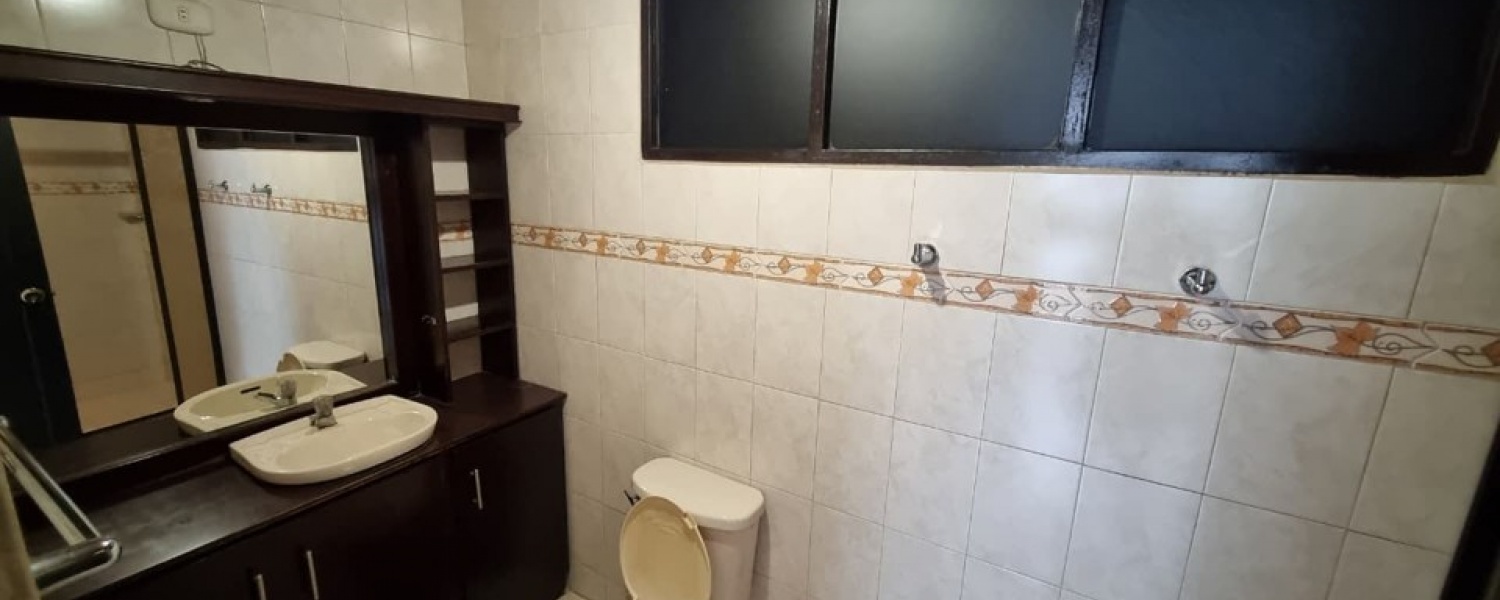 5 Bedrooms Bedrooms, ,3 BathroomsBathrooms,Casa,Renta,3011