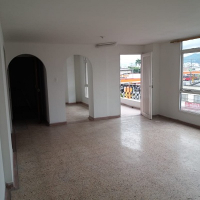 APARTAMENTO EN RENTA