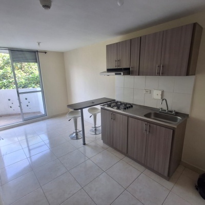 APARTAESTUDIO EN RENTA