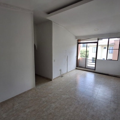 APARTAMENTO EN RENTA